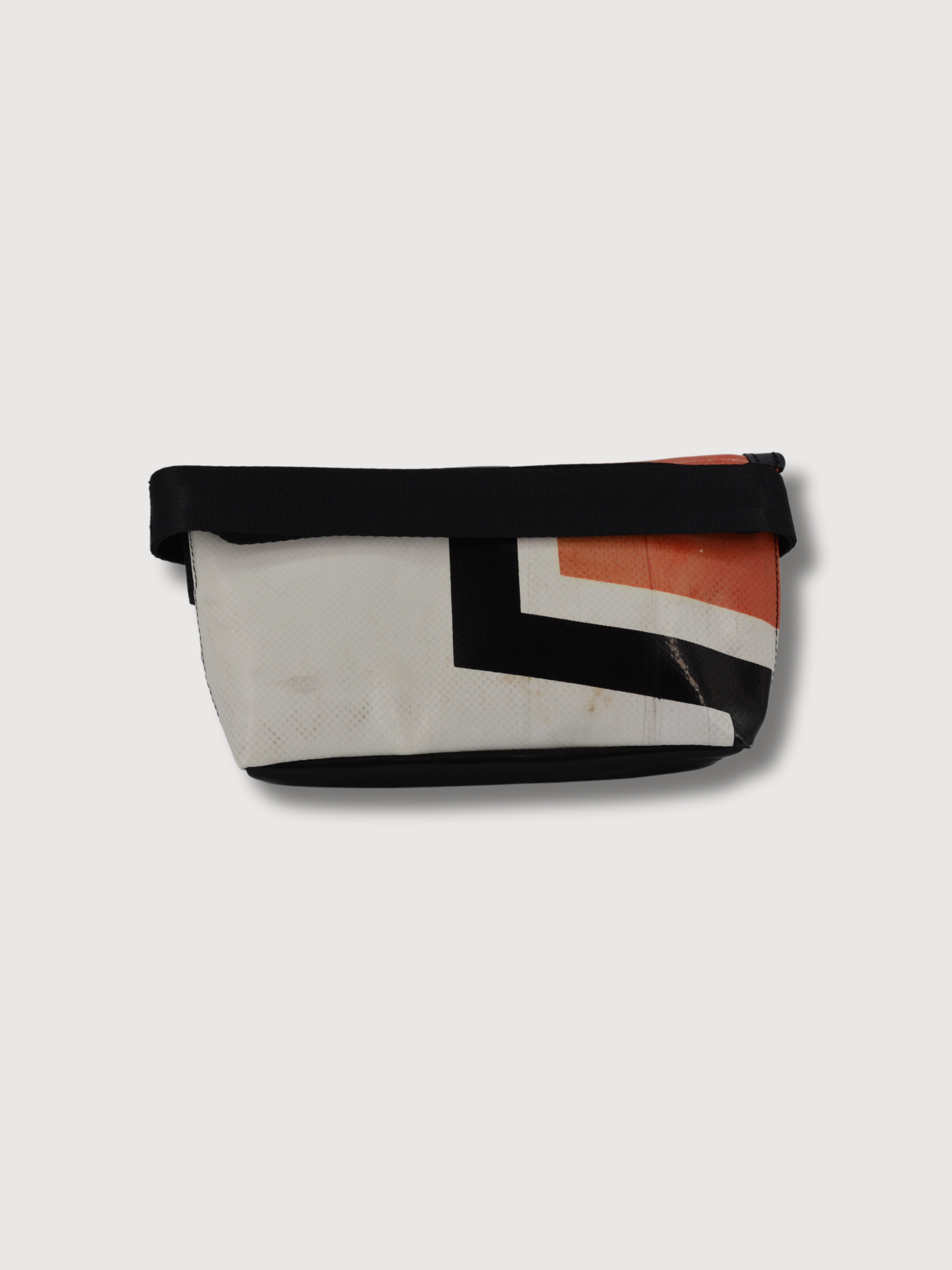 F40-Jamie White-Red-Black Hip Bag | Freitag