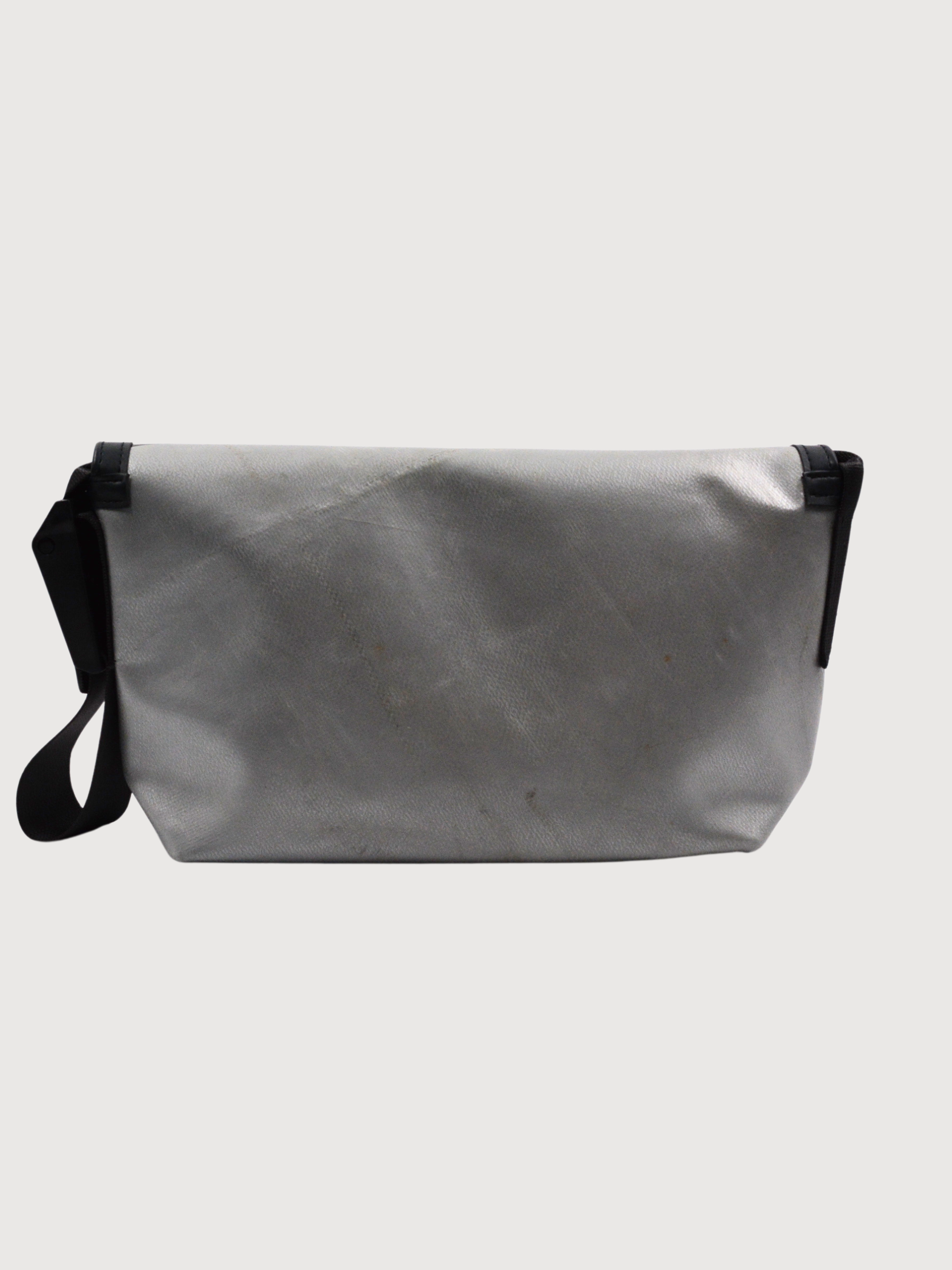 HAWAII FIVE Grey/Black Bag | FREITAG