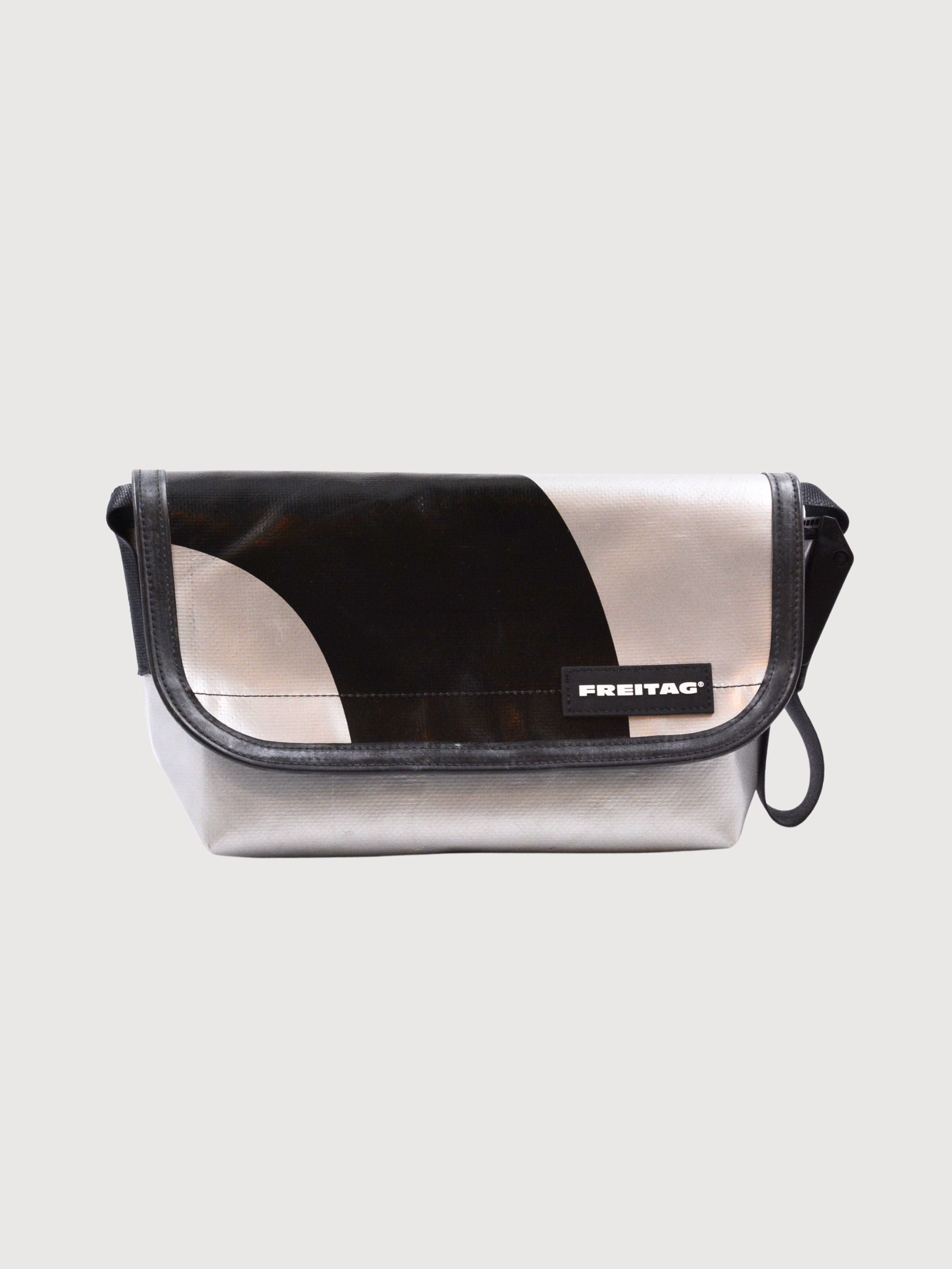 Messenger Bag Hawaii Five-0 Silver/Black | Freitag