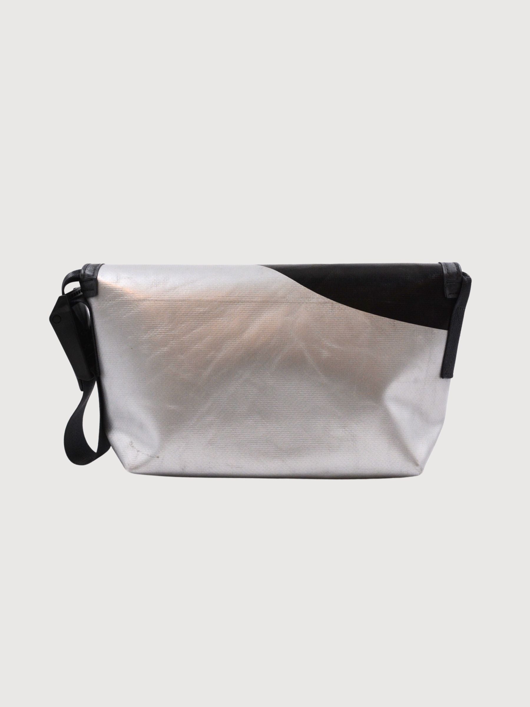 Messenger Bag Hawaii Five-0 Silver/Black | Freitag