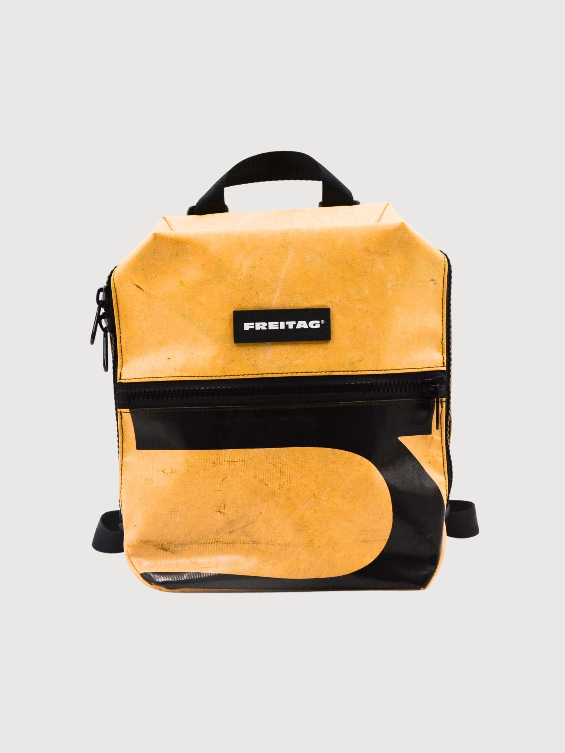 Backpack Walter Yellow/Black | Freitag