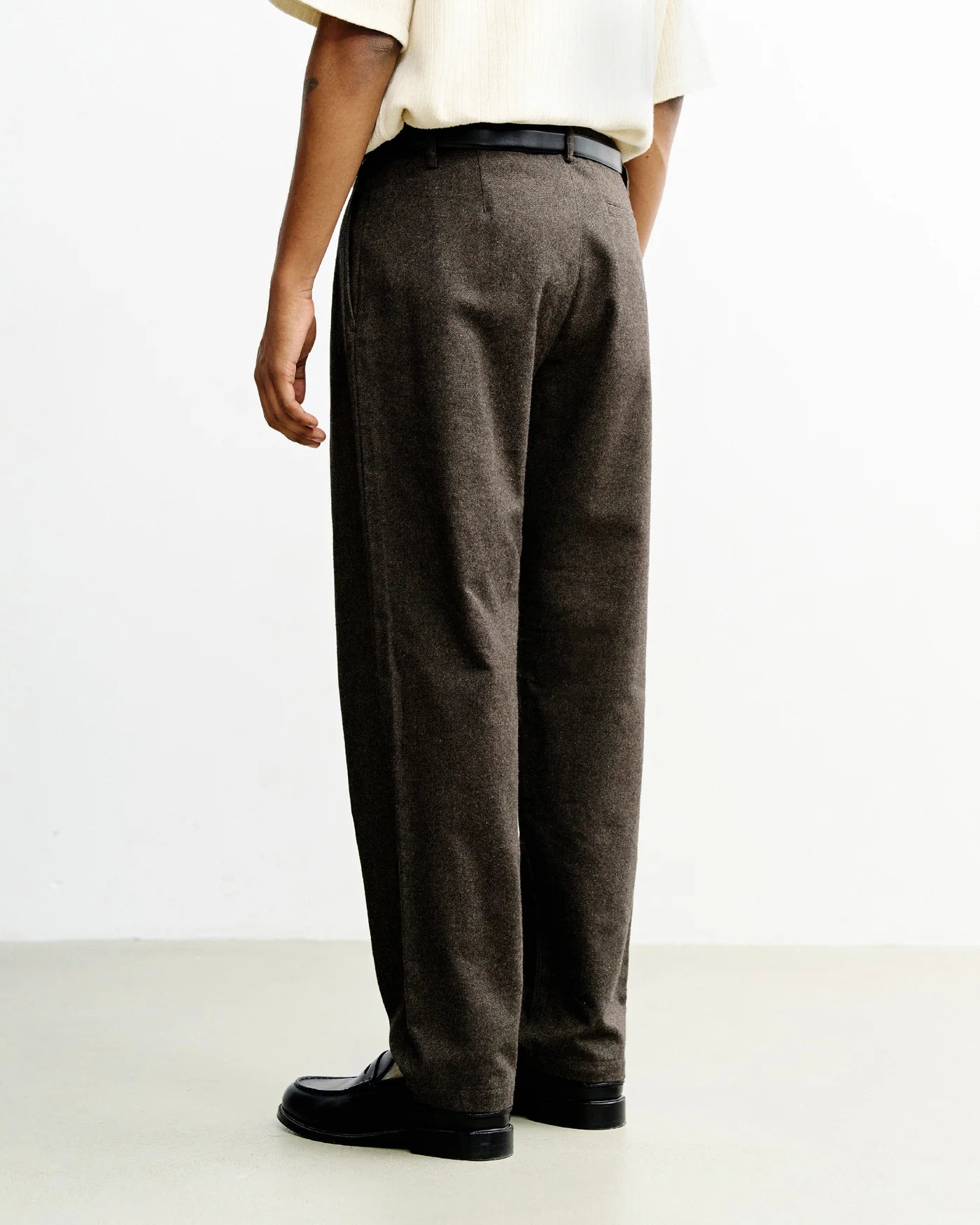 High-Waisted Flannel Trousers Organic Cotton Black Brown | ROTHOLZ