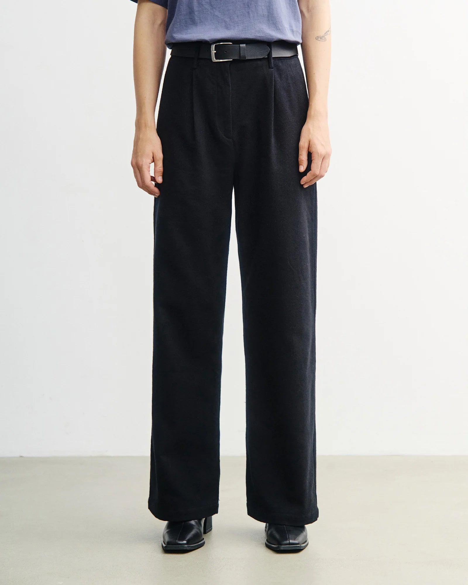 High-Waisted Flanellhose Bio-Baumwolle True Black | ROTHOLZ