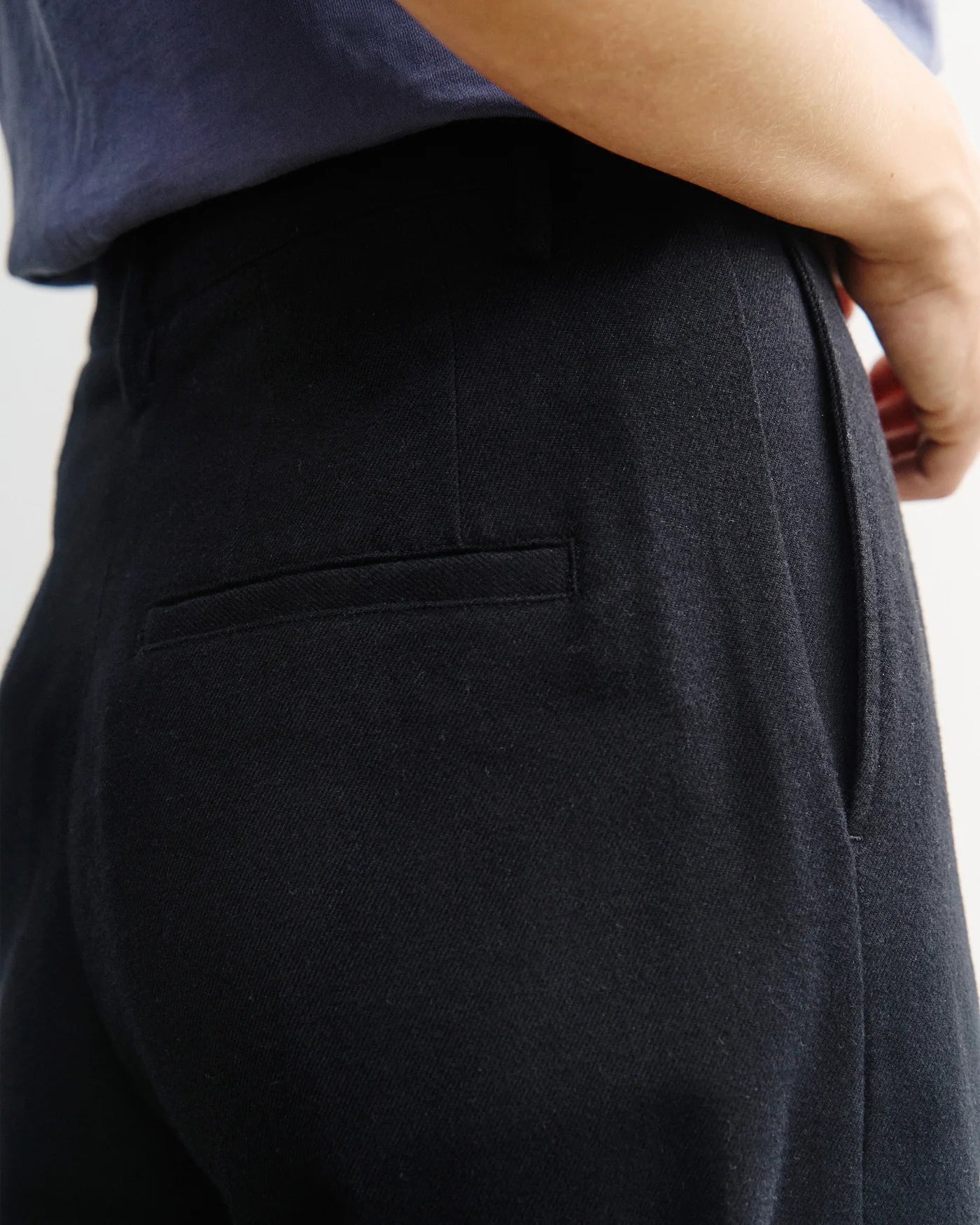 High-Waisted Flanellhose Bio-Baumwolle True Black | ROTHOLZ