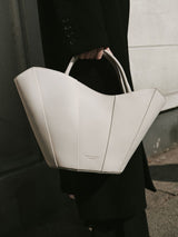 JOSEFINE TOTE CLOUD CREME | Gaston Luga