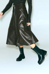 ALBERTA BLACK HIGH CHELSEA BOOTS | Jutelaune