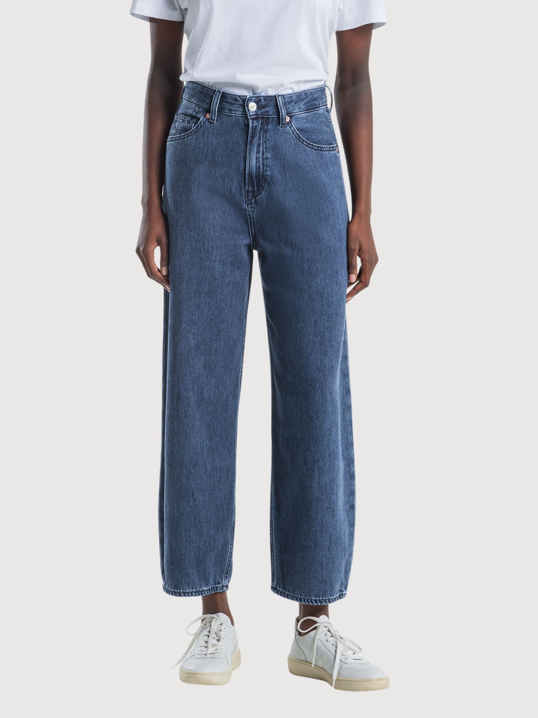 Leila Cropped Blue Dark Women Jeans | King Of Indigo