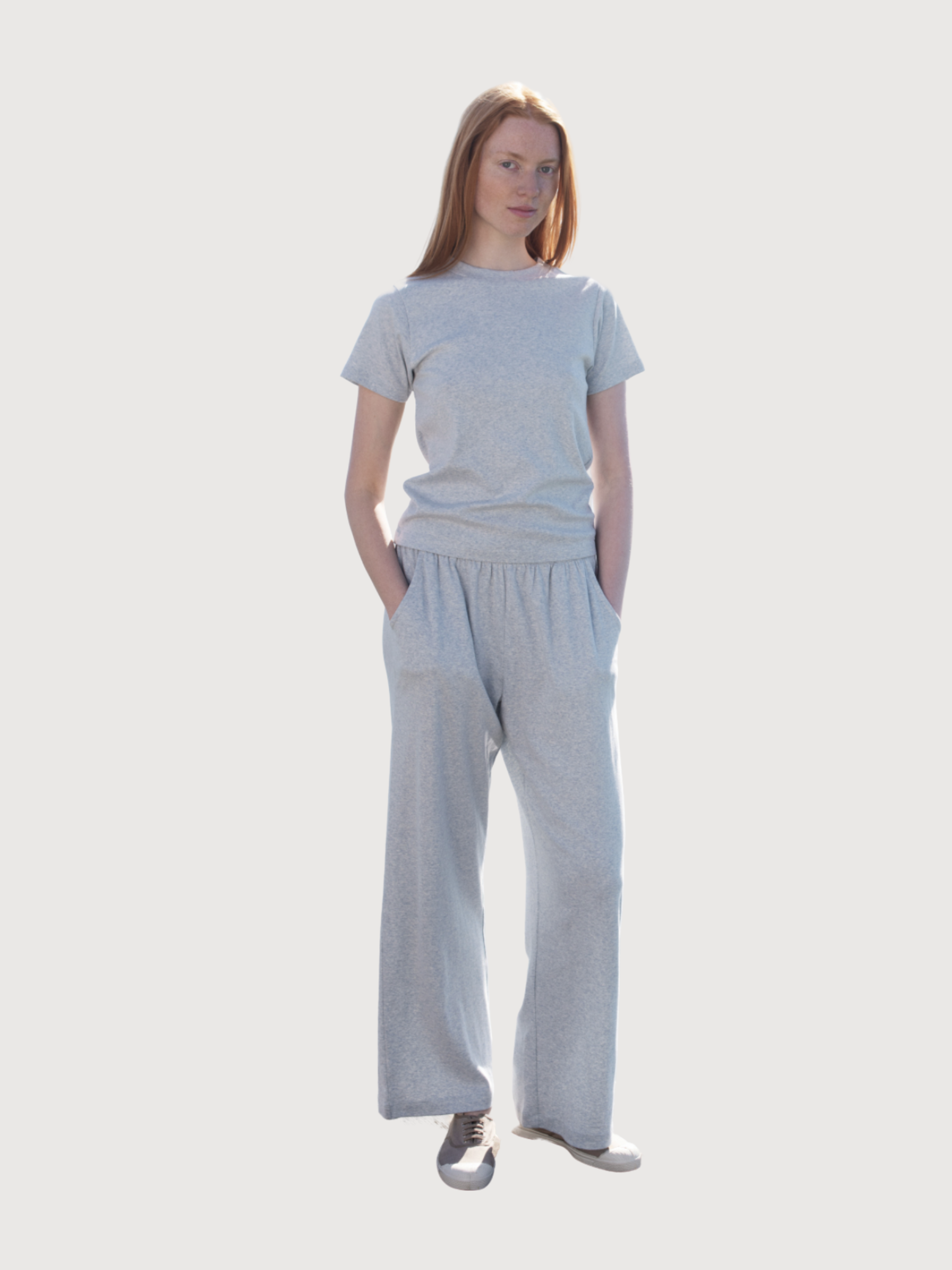 T-shirt da donna a maniche corte in cotone biologico a coste color nebbia | SERENDIPITY