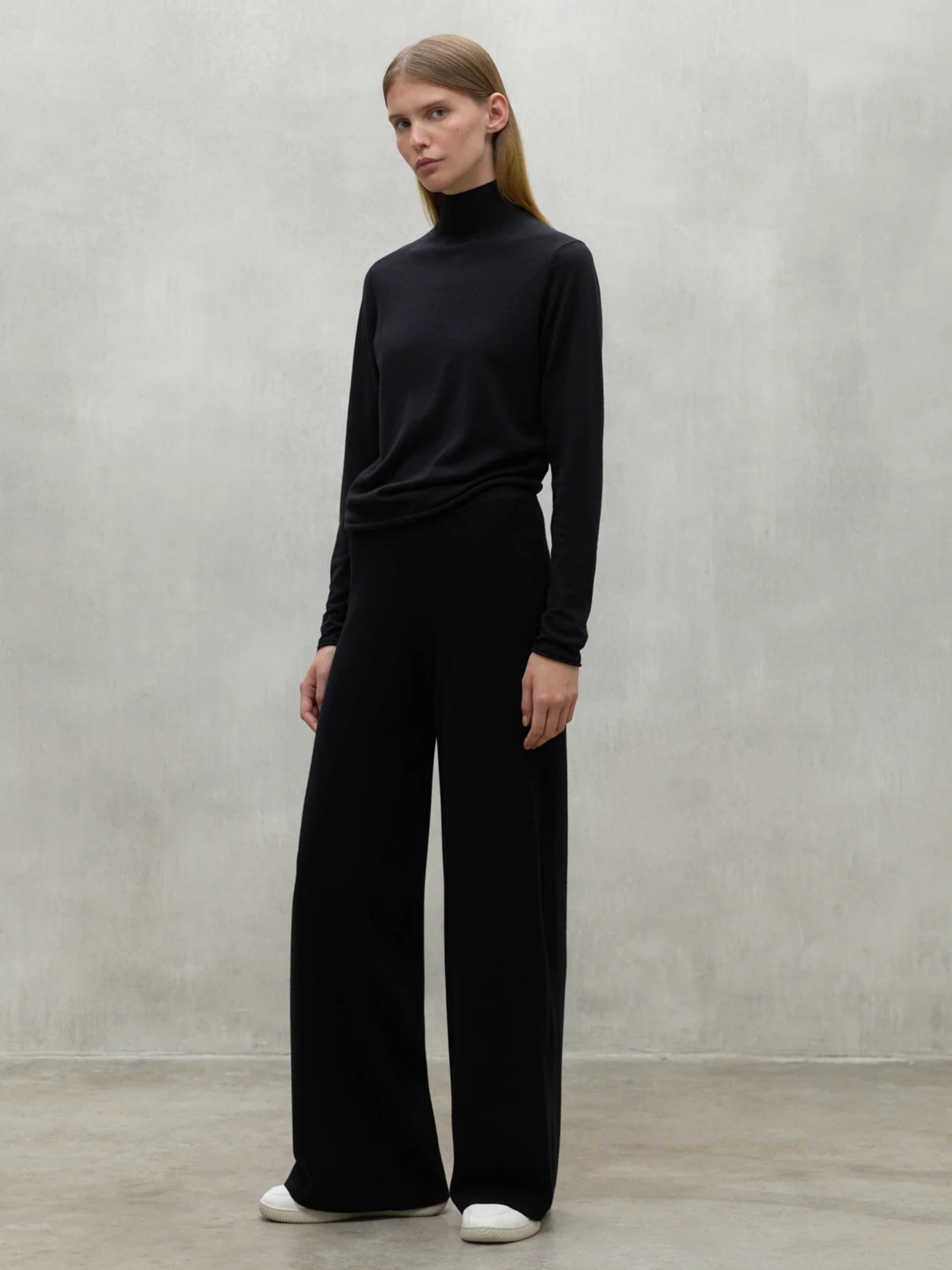 Cabril Pantaloni Nero Donna | Ecoalf