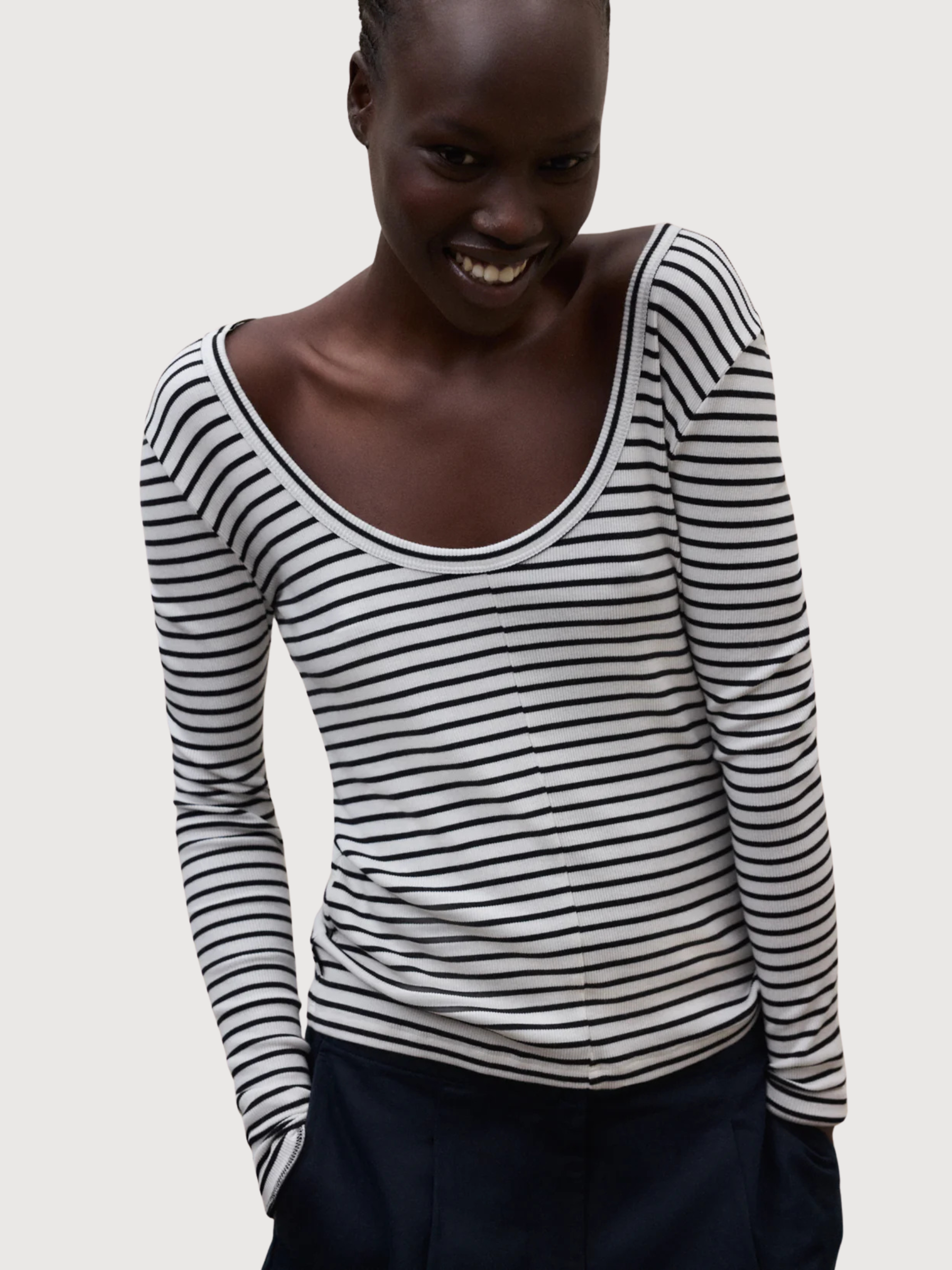 Maglia a maniche lunghe Faro da donna bianca/nera | Ecoalf