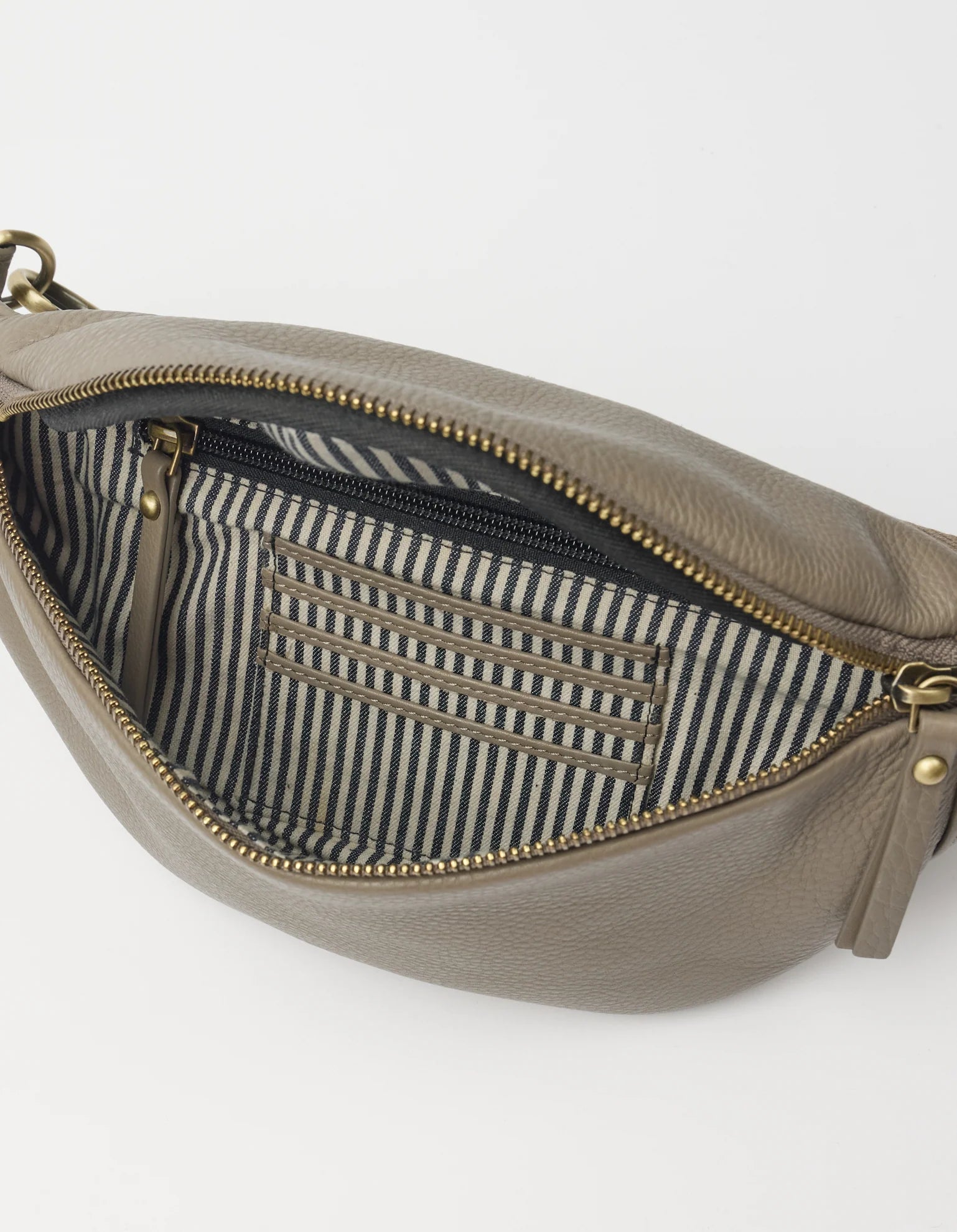 Niko Bum Bag con Tracolla a Nastro in Pelle Morbida Strisciata Clay | O MY BAG