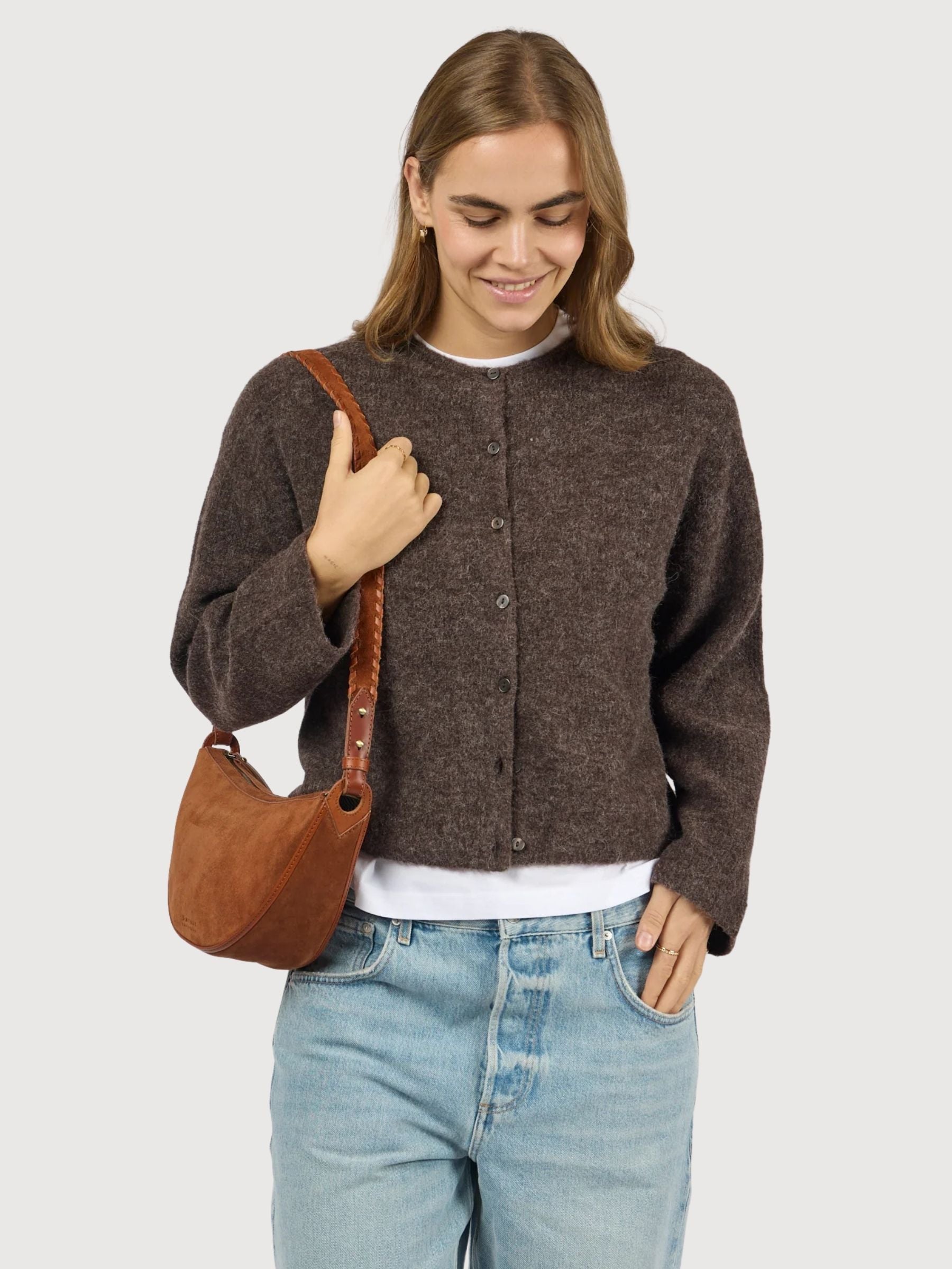 Leo Crossbody Bag Strao Cognac Wildleder | O My Bag