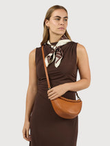 Leo Mini Tasche mit gedrehtem Griff aus weichem Narbenleder | O MY BAG