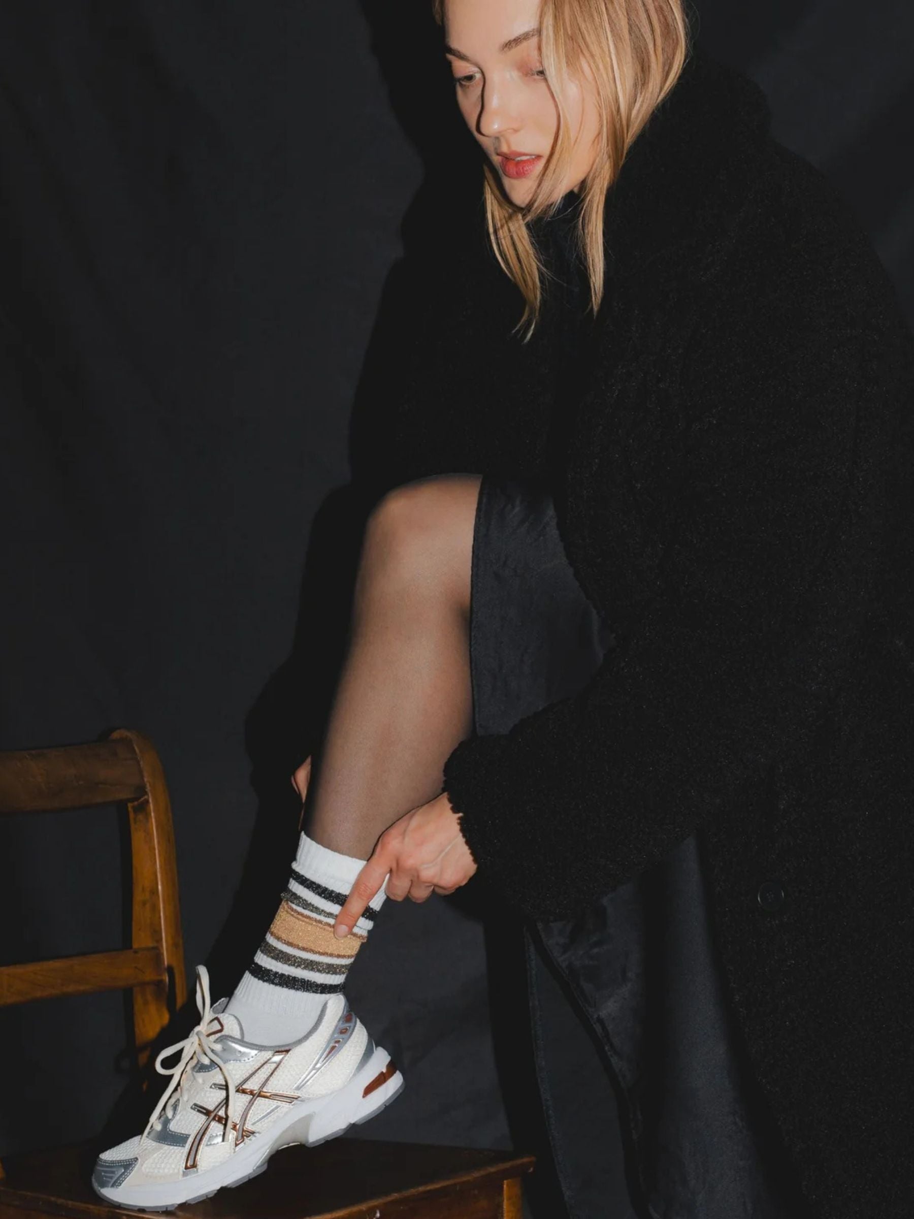 Sporty Glitter Gold Powder |  Ooley