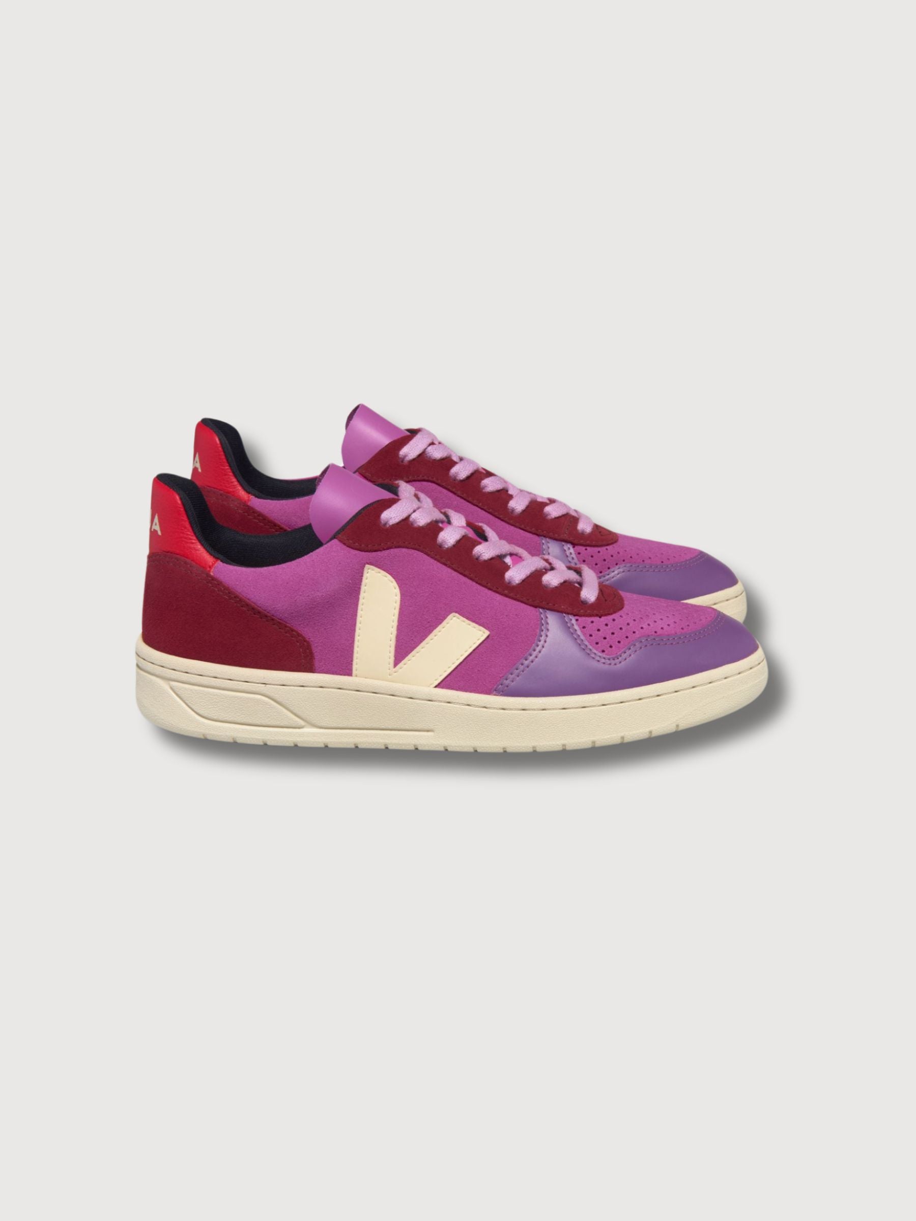 V-10 Ultraviolette Frauen-Turnschuhe | Veja