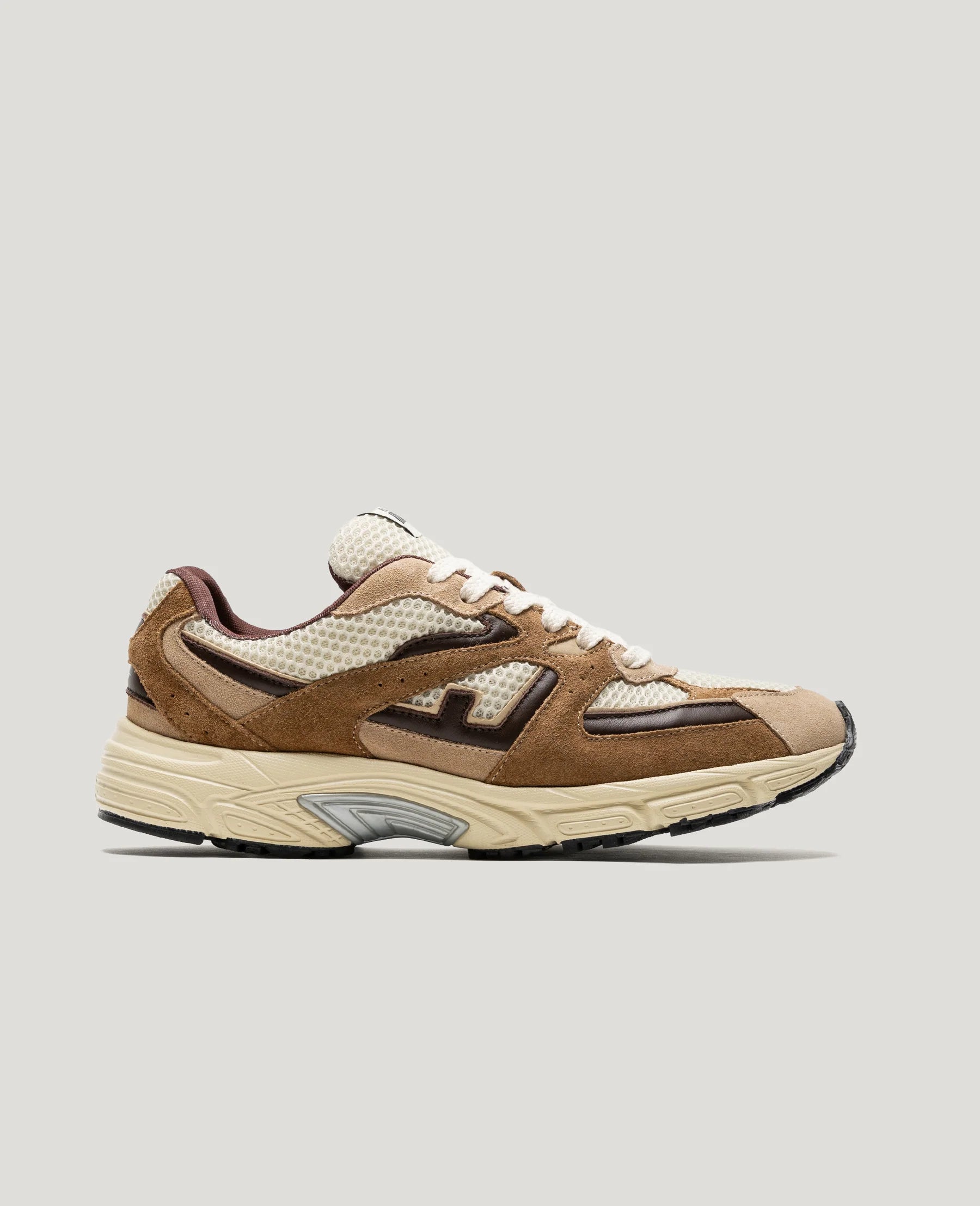 Wairoa Russet Habano Sneakers | Flamingos Life