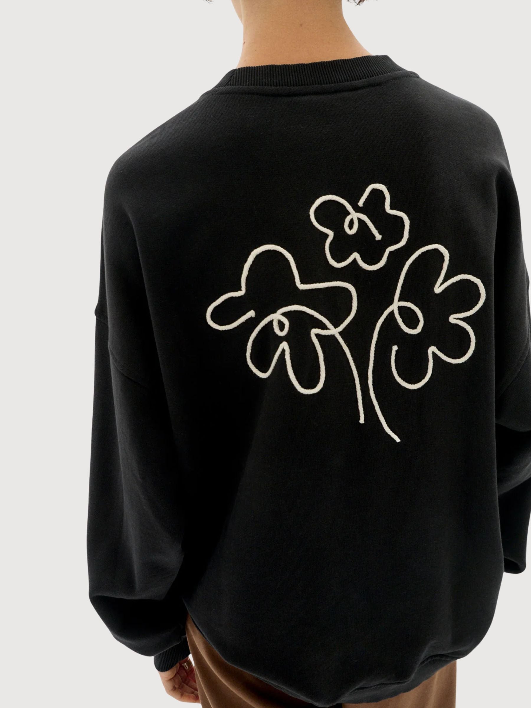 Sweatshirt Flower Rope Schwarze Frau | Thinking Mu