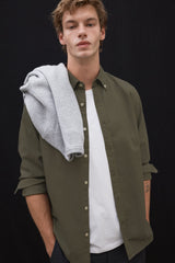 Camicia da uomo a maniche lunghe Antejo verde oliva | ECOALF