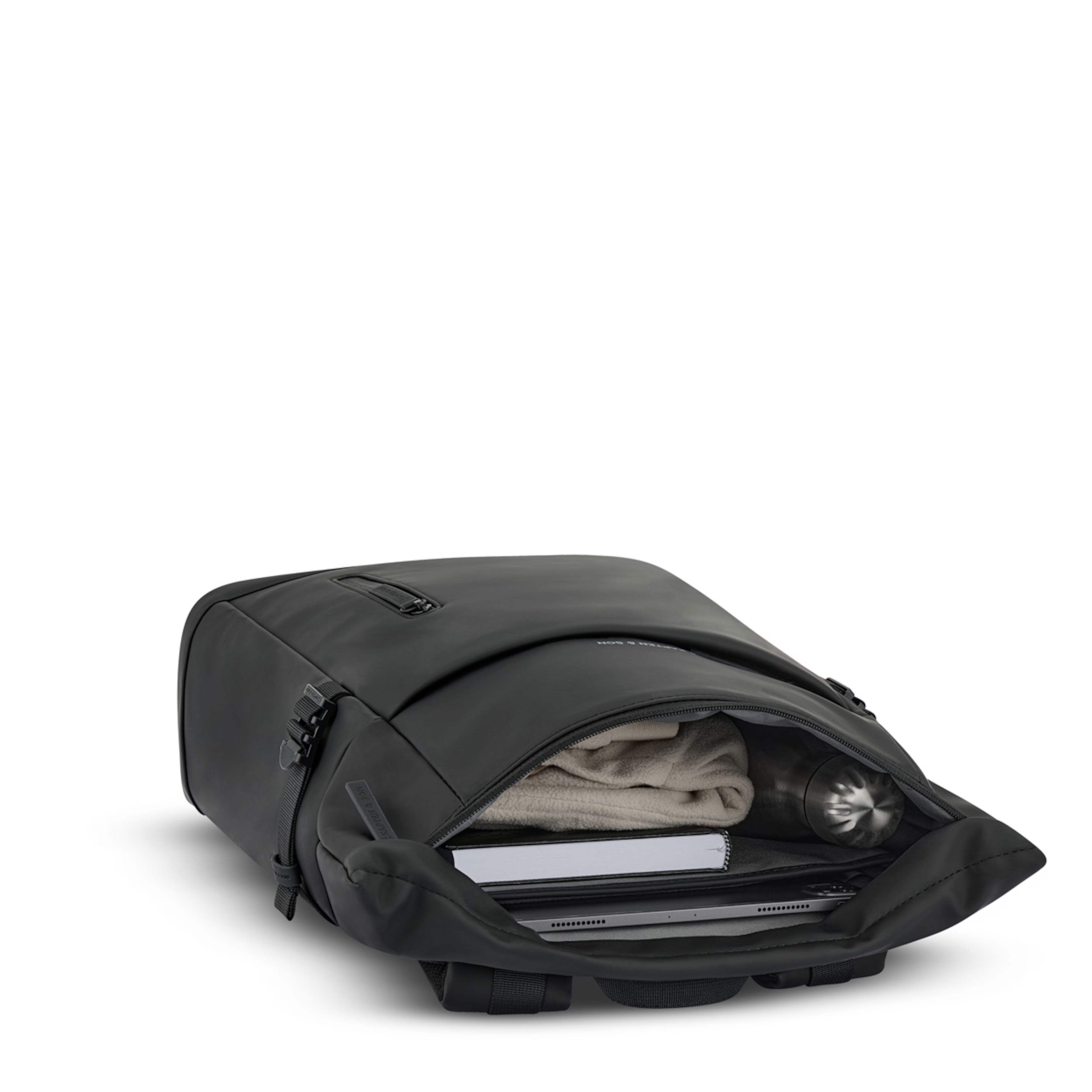 Zaino Helsinki All Black | KAPTEN & SON