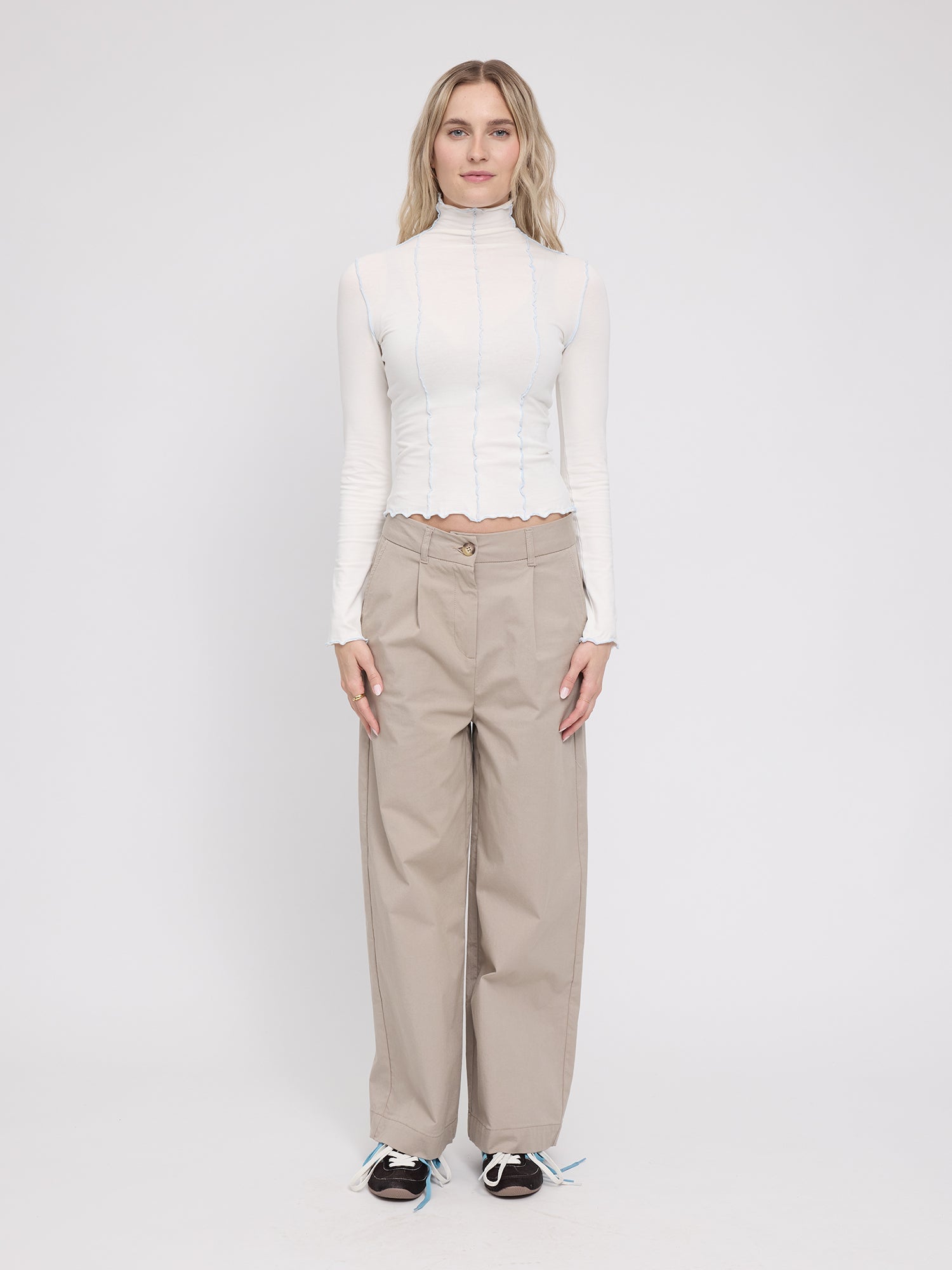 Long-Sleeve Top Babylock Hem Turtleneck Top White | MAZINE
