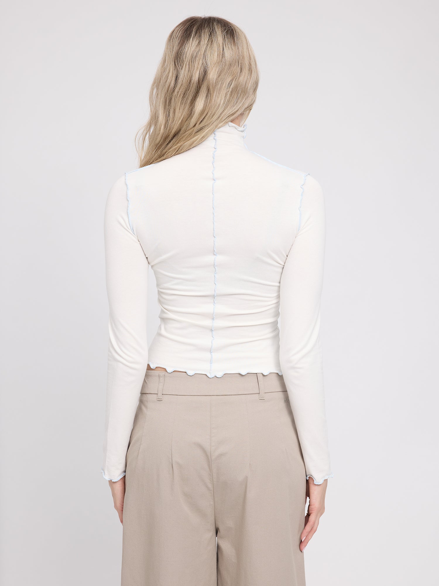 Long-Sleeve Top Babylock Hem Turtleneck Top White | MAZINE