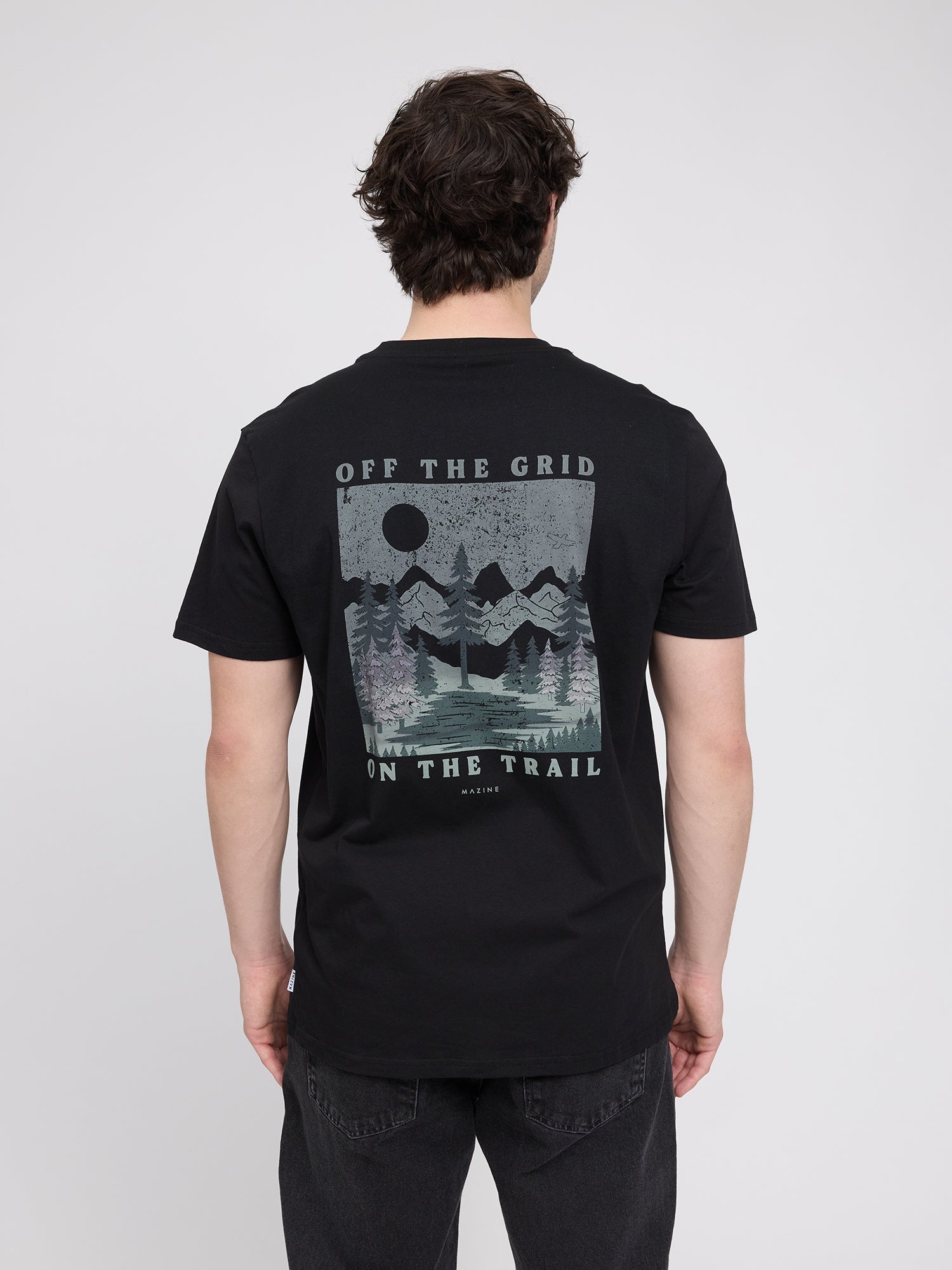 T-Shirt schwarzer Aufdruck Schwarz/ Off The Grid | MAZINE