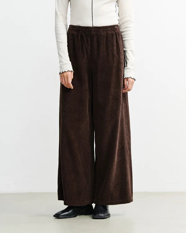 Cord ausgestellte Hose Schokoladenbraun | Rotholz