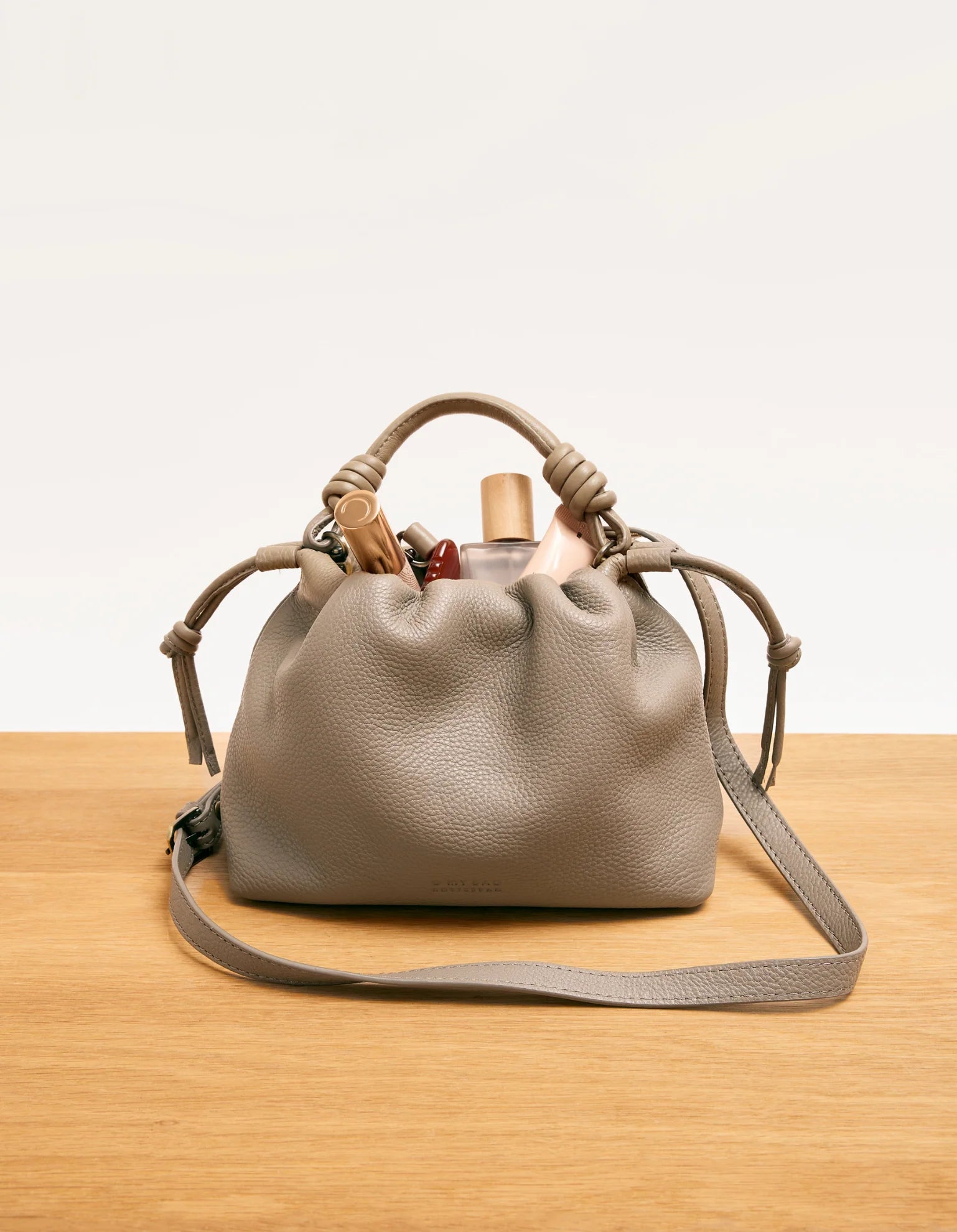 Kiki Mini Clay in Pelle Morbida | O MY BAG
