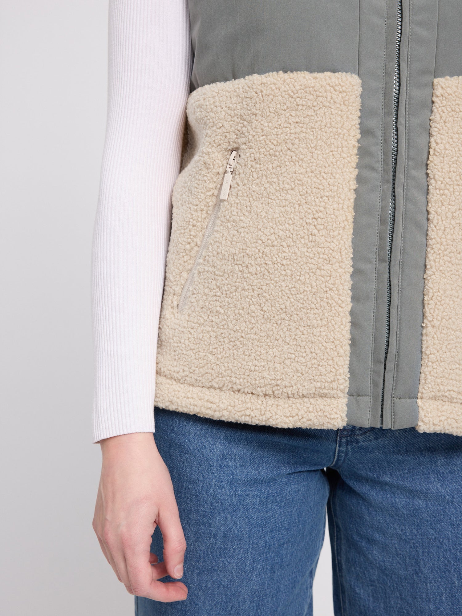 Gilet Fabrik Blocking Light Bottle/Natural | MAZINE