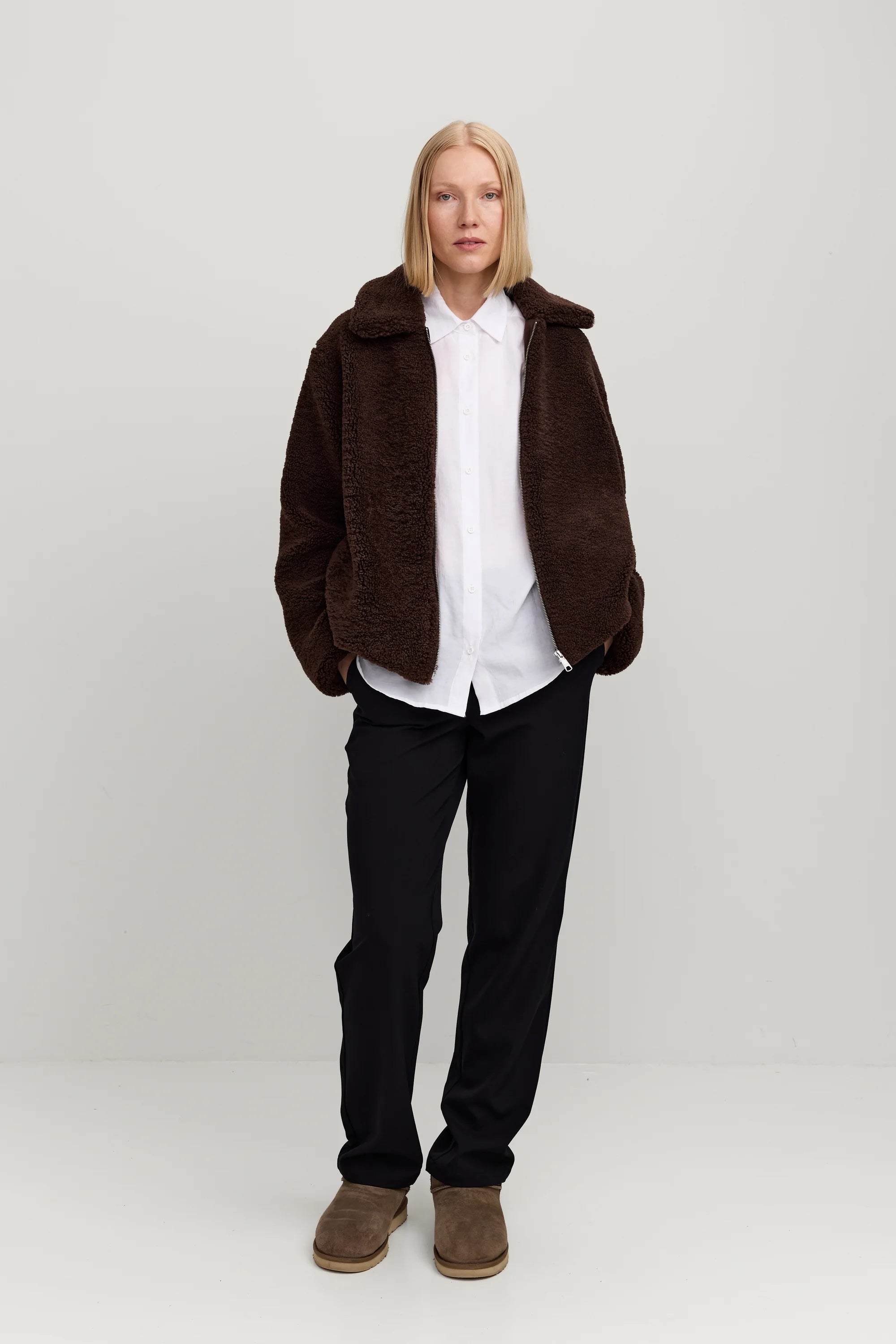 Miisa Women's Jacket – Dark Brown | Makia