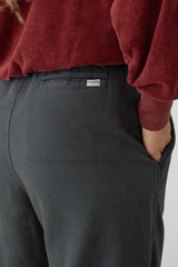 Solmara Trousers Dark Sand | TWOTHIRDS