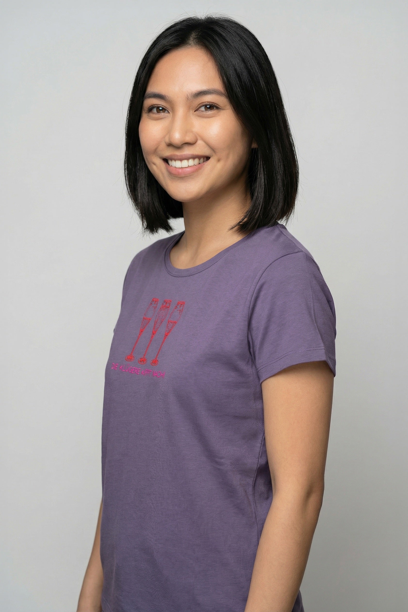 Die Klügere Women's T-Shirt – Purple Sage | Derbe