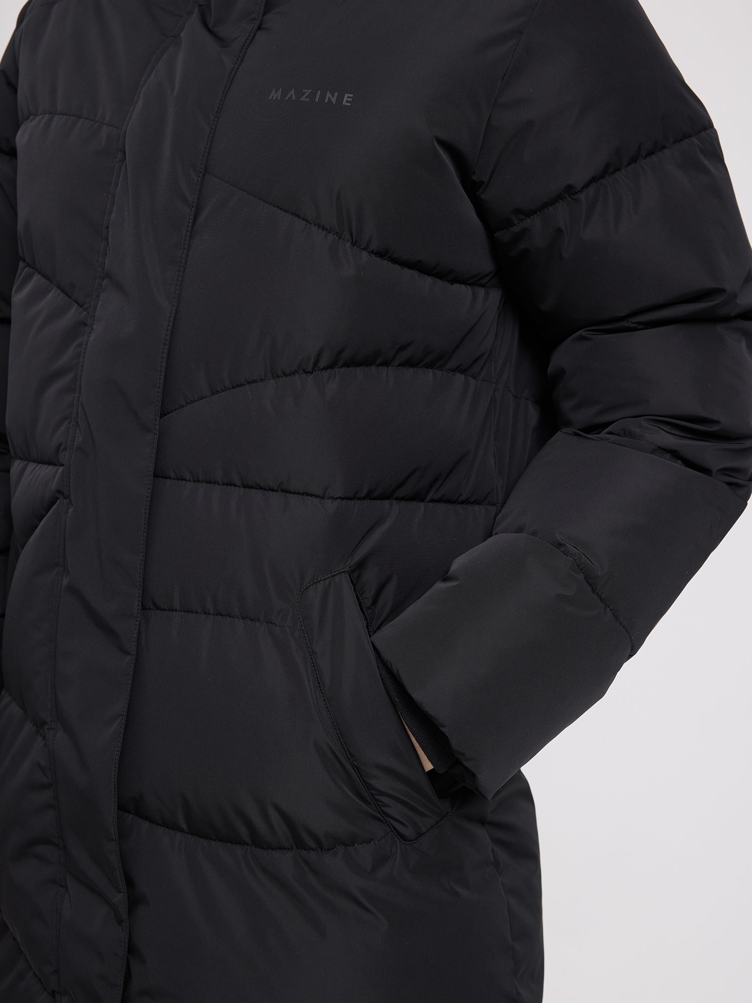 Steppmantel Waves Quilt Puffer Schwarz Damen | MAZINE