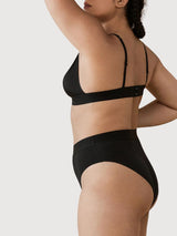 Flo Getter Period Bra Black | The Oh Collective
