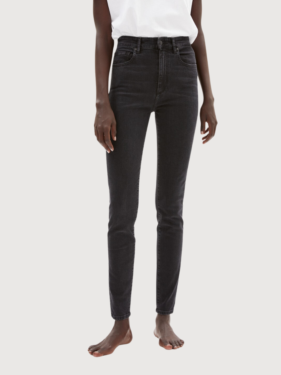 Jeans Ingaa Washed Down Black in organic cotton | Armedangels