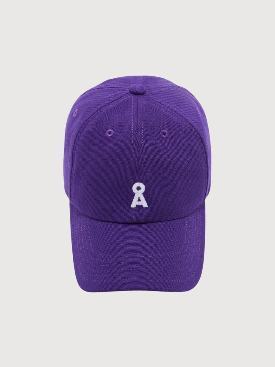 Cap Yenaas Bold Indigo Lilac in organic cotton I Armedangels